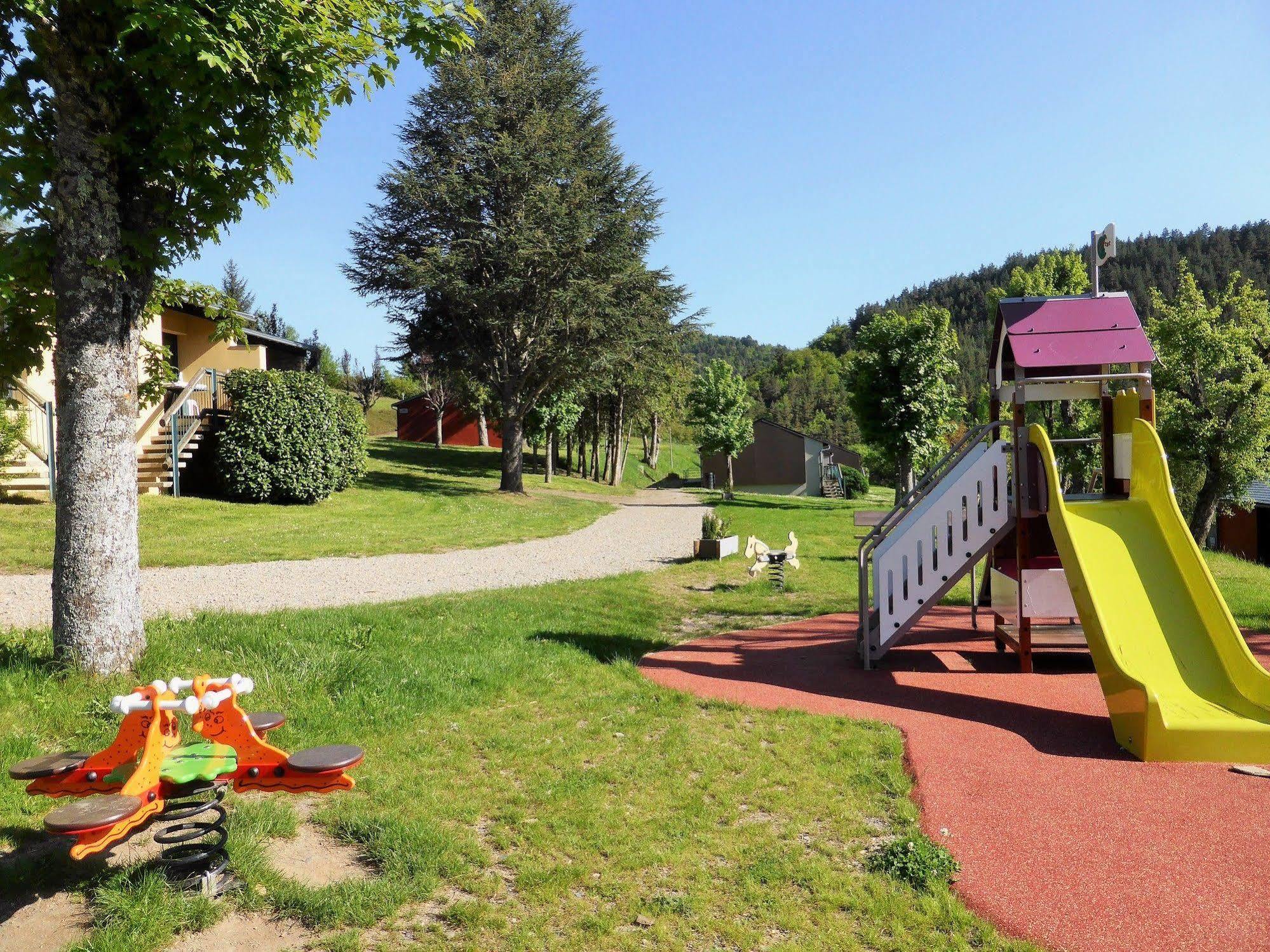 Отель Domaine Aigoual Cevennes Мейрей Экстерьер фото